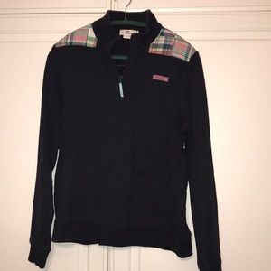 Vineyard Vines Navy Shep w Plaid Shoulder - Size L